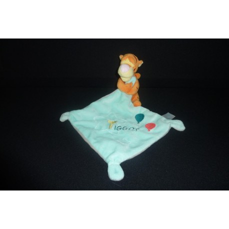 DOUDOU TIGROU AVEC MOUCHOIR DISNEY
